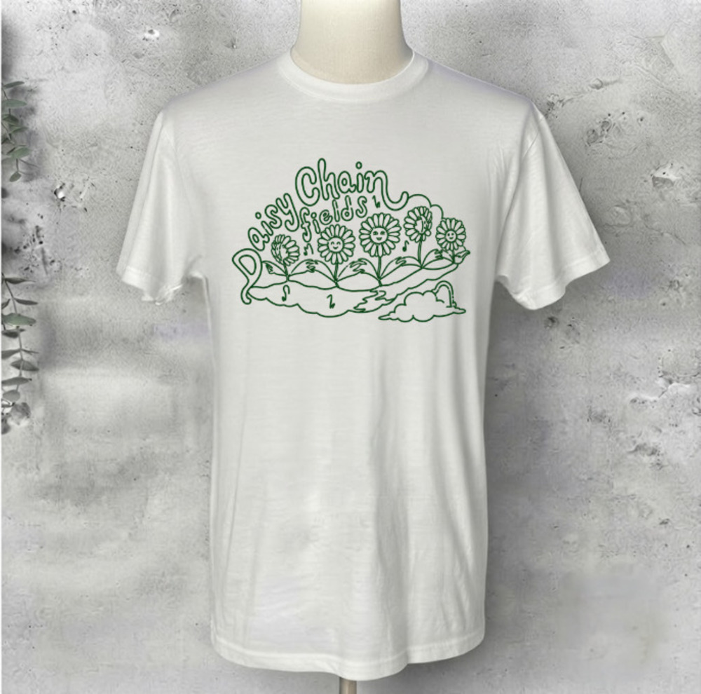 Daisy Chain Fields Smiling Flowers Nature Indie Vintage White T-Shirt